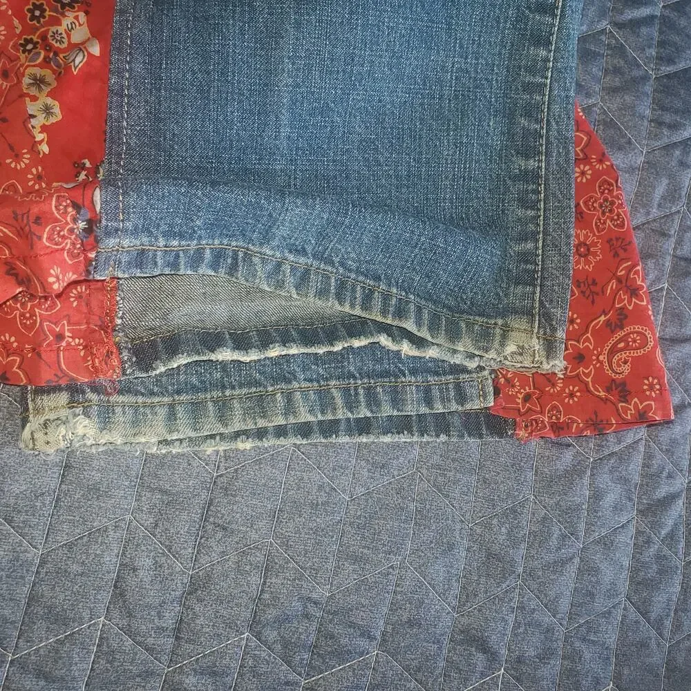 Vintage DKNY Size 1 (28x31) Boho Patchwork Low Rise Flare Jean Y2K Festival Boho